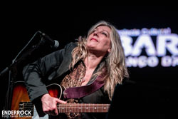 Concert de Mercedes Ferrer a la sala Luz de Gas de Barcelona 